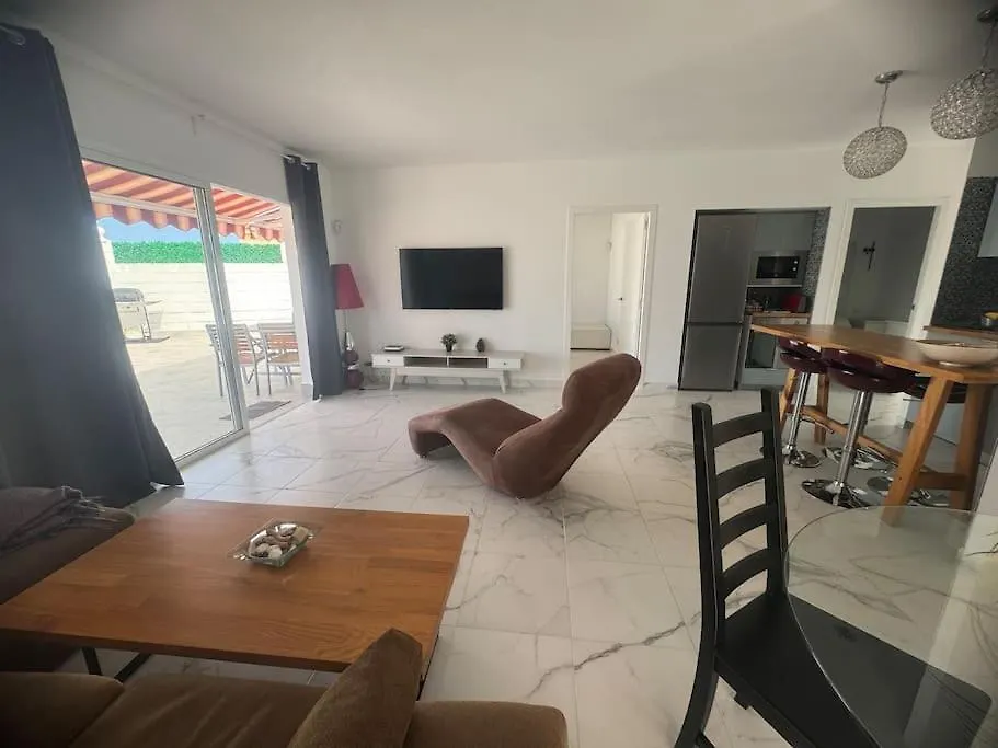 Villa Sueno Azul With A Heated Swimming Pool Callao Salvaje