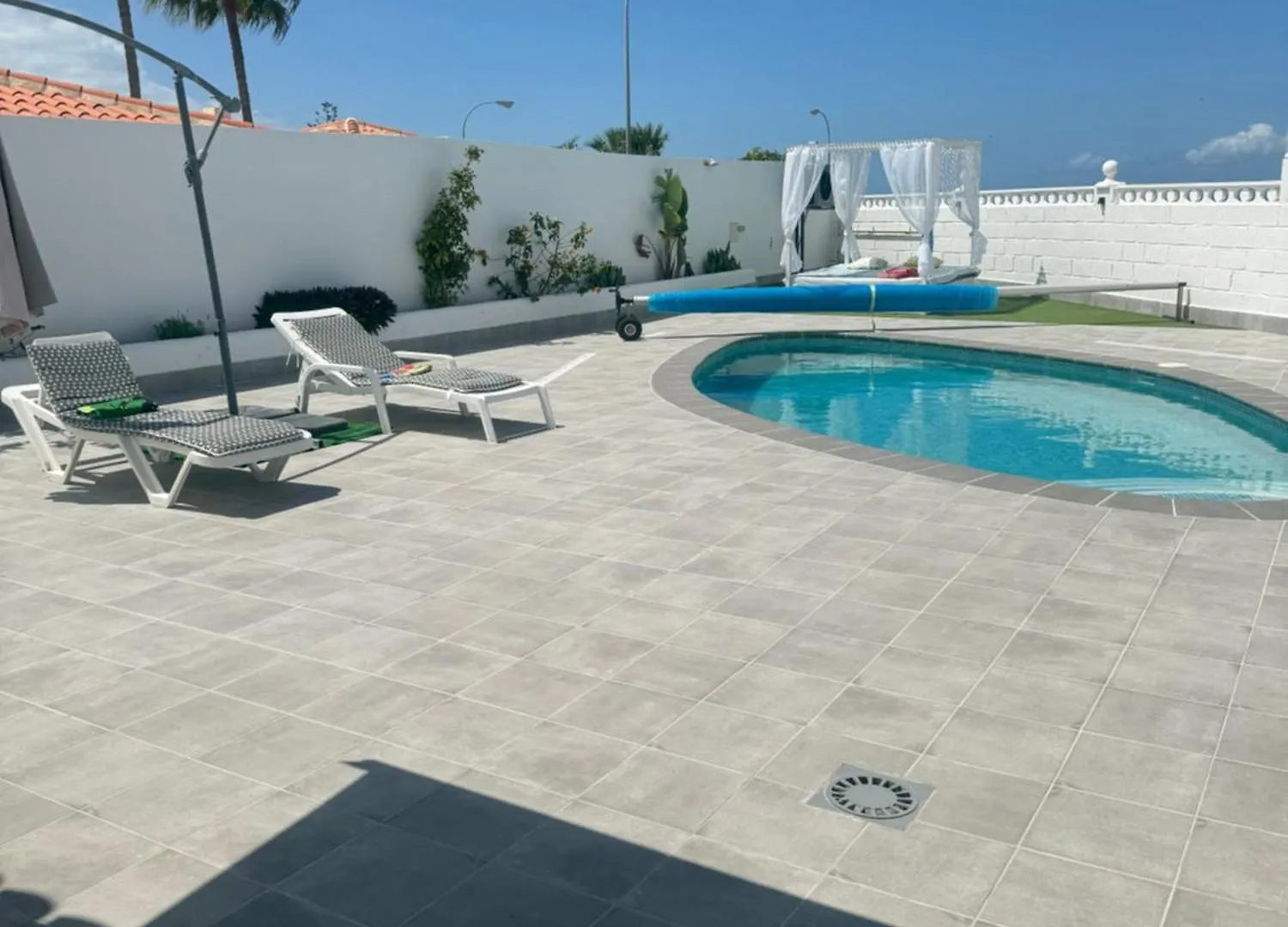 Villa Sueno Azul With A Heated Swimming Pool Callao Salvaje
