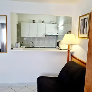  Apartment Barandas