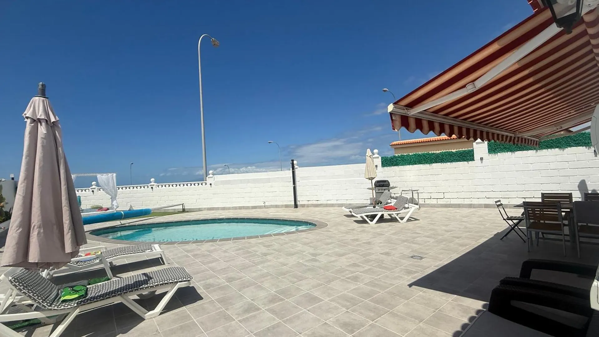 Villa Sueno Azul With A Heated Swimming Pool Кальяо-Сальвахе Испания